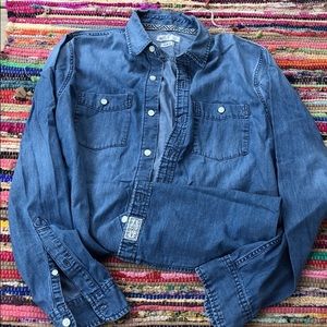 Hollister Button up Jean shirt